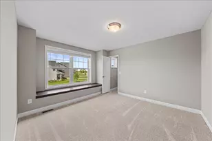 819 Spancil Hl Vw, Woodbury, MN 55129 - Photo 29
