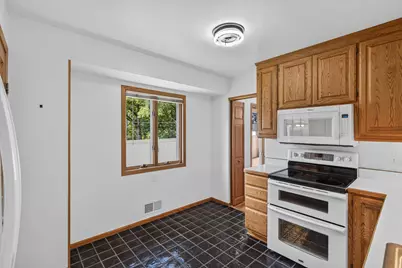 194 69th Avenue NE, Fridley, MN 55432 - Photo 11
