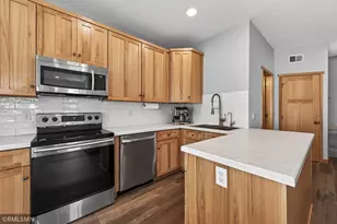 1281 County Road D Circle E, Vadnais Heights, MN 55109 - Photo 13