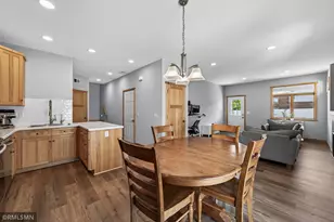 1281 County Road D Circle E, Vadnais Heights, MN 55109 - Photo 11