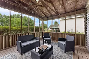 15659 Highview Ln, Apple Valley, MN 55124 - Photo 5