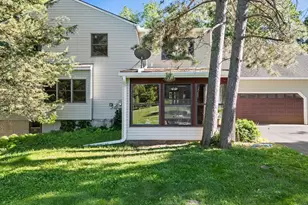 359 Krattley Ln, Hudson, WI 54016 - Photo 3