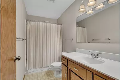 2009 Pleasant Avenue, Saint Cloud, MN 56303 - Photo 33