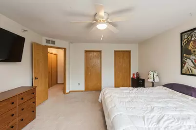 2752 Autumnwood Lane, Minnetonka, MN 55305 - Photo 13