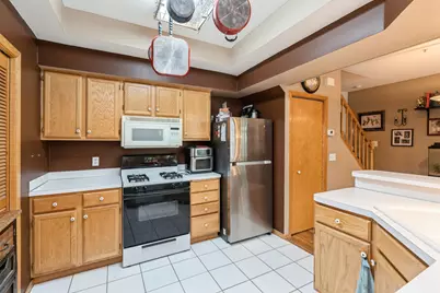 2752 Autumnwood Lane, Minnetonka, MN 55305 - Photo 7