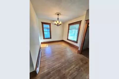 401 S Miller Avenue, Litchfield, MN 55355 - Photo 3