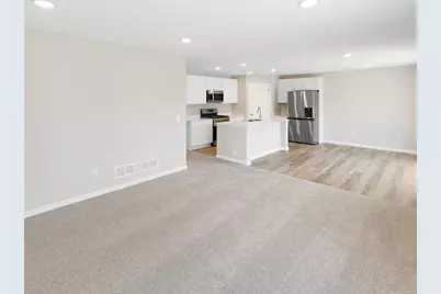25860 Emerson Court, Wyoming, MN 55092 - Photo 9