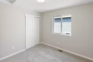 25860 Emerson Ct, Wyoming, MN 55092 - Photo 23