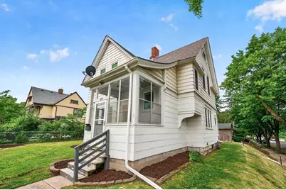 1017 Earl Street, Saint Paul, MN 55106 - Photo 3