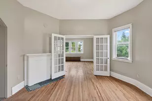 1017 Earl St, Saint Paul, MN 55106 - Photo 15