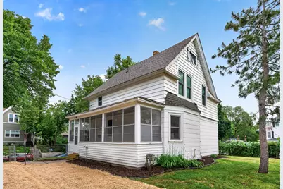 1017 Earl Street, Saint Paul, MN 55106 - Photo 7