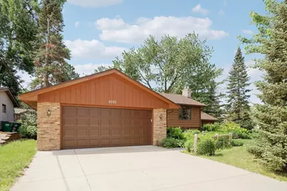 9325 31st Avenue N, New Hope, MN 55427 - Photo 3