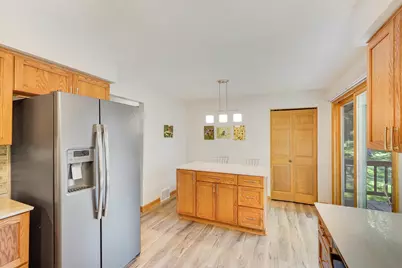 9325 31st Avenue N, New Hope, MN 55427 - Photo 13