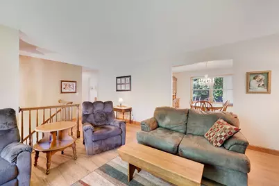 9325 31st Avenue N, New Hope, MN 55427 - Photo 11