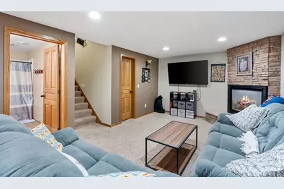 503 Chalupsky Avenue NE, New Prague, MN 56071 - Photo 39