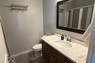 2515 Elmcroft Dr SW, Rochester, MN 55902 - Photo 15