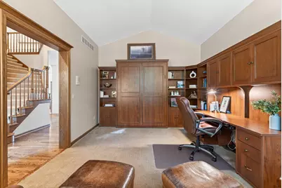 815 Promontory Place, Eagan, MN 55123 - Photo 13