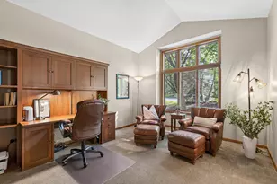815 Promontory Pl, Eagan, MN 55123 - Photo 17