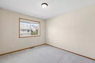 8914 Pheasant Ln, Saint Bonifacius, MN 55375 - Photo 11