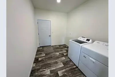 702 11th Street NW, Perham, MN 56573 - Photo 5