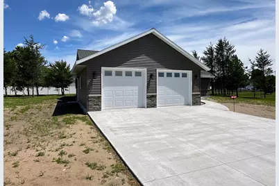 702 11th Street NW, Perham, MN 56573 - Photo 7