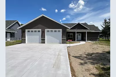 702 11th Street NW, Perham, MN 56573 - Photo 9