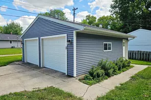 924 N 6th St, Montevideo, MN 56265 - Photo 19