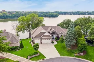 1489 Bussard Ct, Arden Hills, MN 55112 - Photo 1