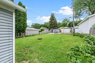 240 Sidney Street E, Saint Paul, MN 55107 - Photo 31