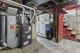 240 Sidney St E, Saint Paul, MN 55107 - Photo 29