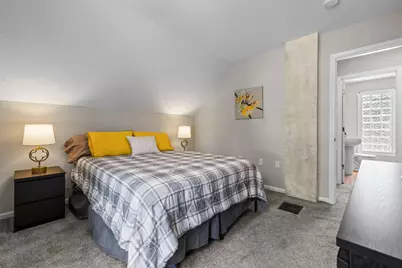 240 Sidney Street E, Saint Paul, MN 55107 - Photo 25