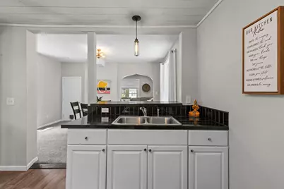 240 Sidney Street E, Saint Paul, MN 55107 - Photo 17