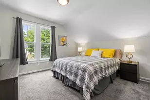 240 Sidney St E, Saint Paul, MN 55107 - Photo 23