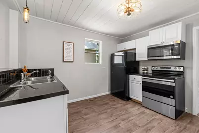 240 Sidney Street E, Saint Paul, MN 55107 - Photo 15