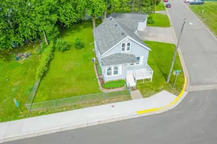 903 Gary St, Calumet, MN 55716 - Photo 37