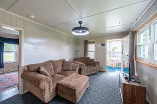 903 Gary St, Calumet, MN 55716 - Photo 9