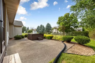 204 Allen Lane, Faribault, MN 55021 - Photo 7