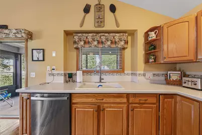 204 Allen Lane, Faribault, MN 55021 - Photo 15