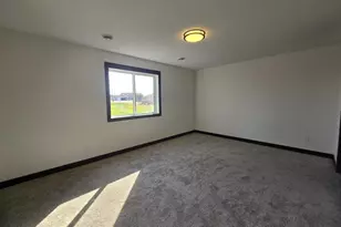 206 Barony Rd, Le Sueur, MN 56058 - Photo 15