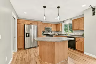 830 8 Ave SW, Pine Island, MN 55963 - Photo 3