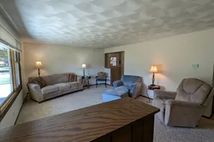 1111 Skylark Ln, Albert Lea, MN 56007 - Photo 9