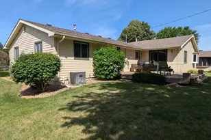 1111 Skylark Ln, Albert Lea, MN 56007 - Photo 5