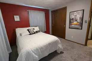 1111 Skylark Ln, Albert Lea, MN 56007 - Photo 21