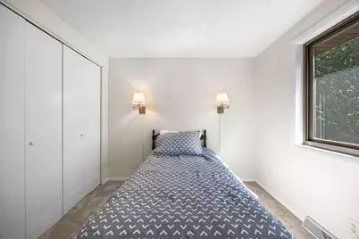 9807 Heath Avenue S, Cottage Grove, MN 55016 - Photo 11