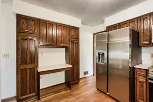 14171 Elmira Ct, Apple Valley, MN 55124 - Photo 7