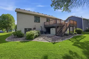 10760 Kumquat St NW, Coon Rapids, MN 55448 - Photo 35