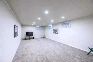 301 S 2nd St W, Aurora, MN 55705 - Photo 21