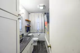 301 S 2nd St W, Aurora, MN 55705 - Photo 17