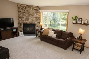 14044 Gadwall Ln, Rogers, MN 55374 - Photo 5