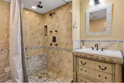 2433 Columbus Court, Minneapolis, MN 55404 - Photo 29
